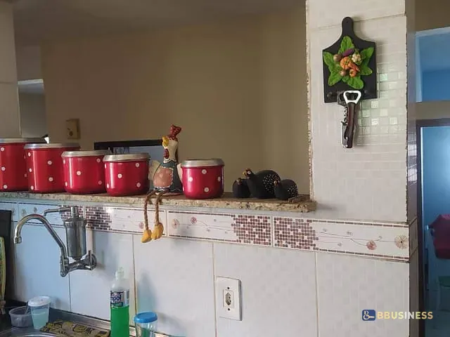 Casa 5 quartos e 3 banheiros, à venda, no bairro Parque Santo Antônio em Campos dos Goytacazes