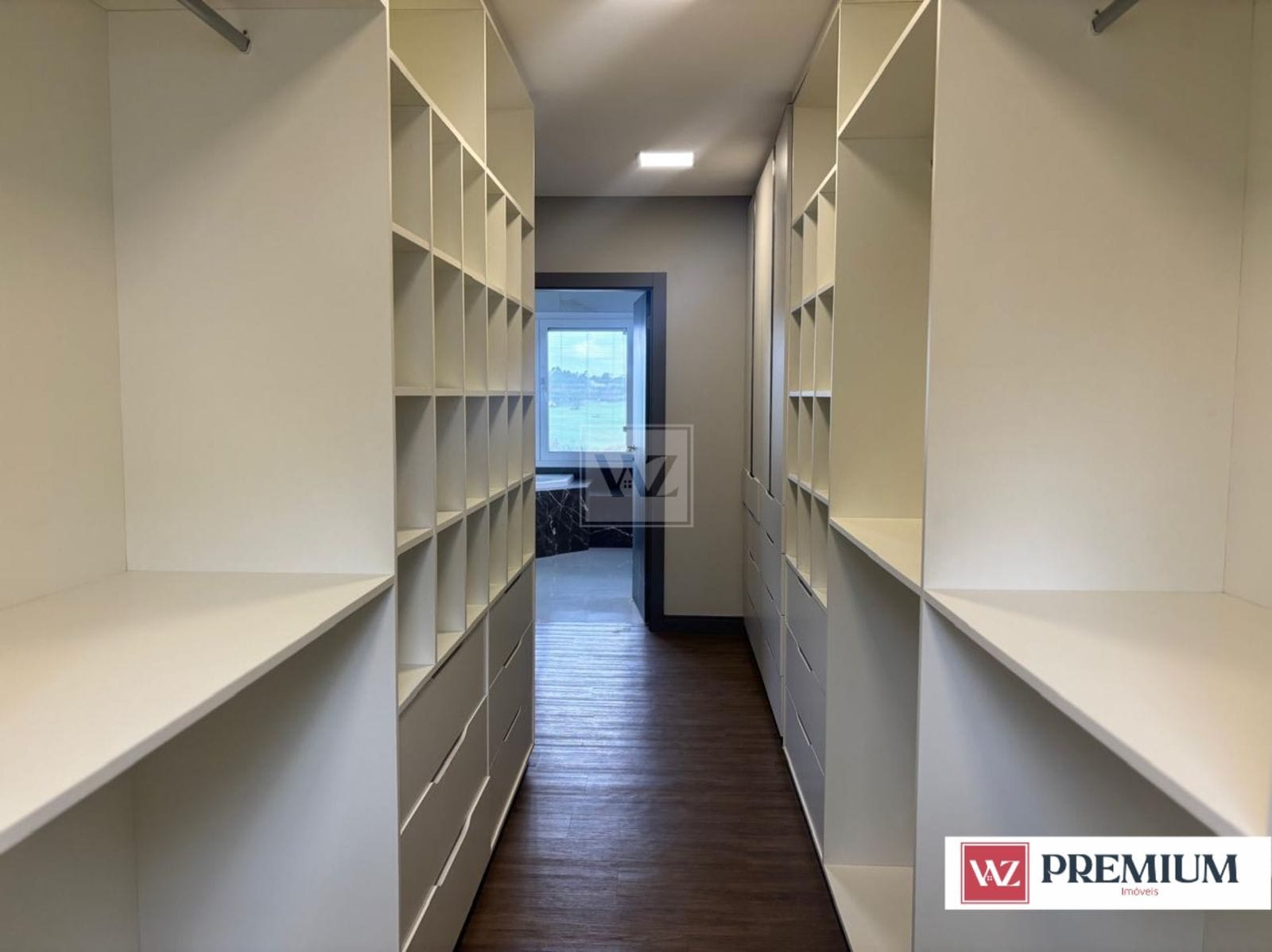 Casa à venda com 4 quartos, 450m² - Foto 37