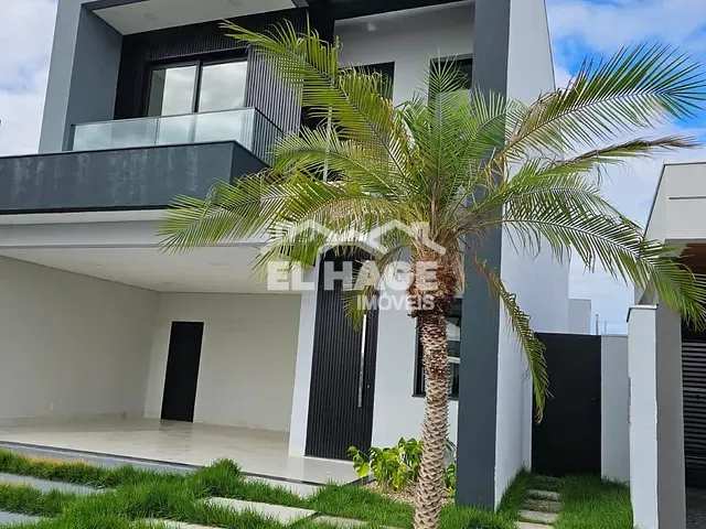 Casa com 300m² 3 quartos e 5 banheiros, à venda, no bairro Jardim Itália em Cuiabá