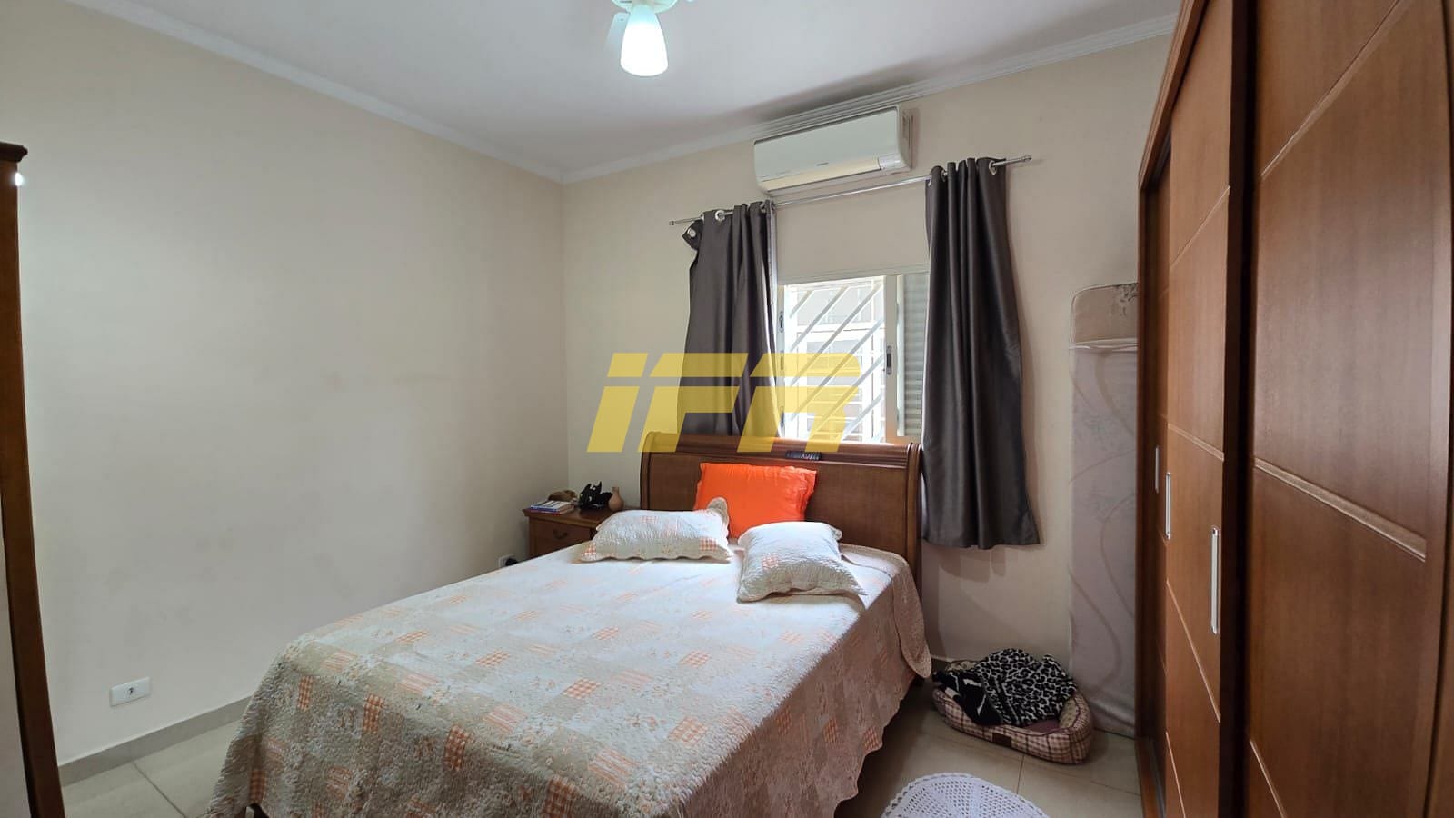 Casa, 3 quartos, 166 m² - Foto 2