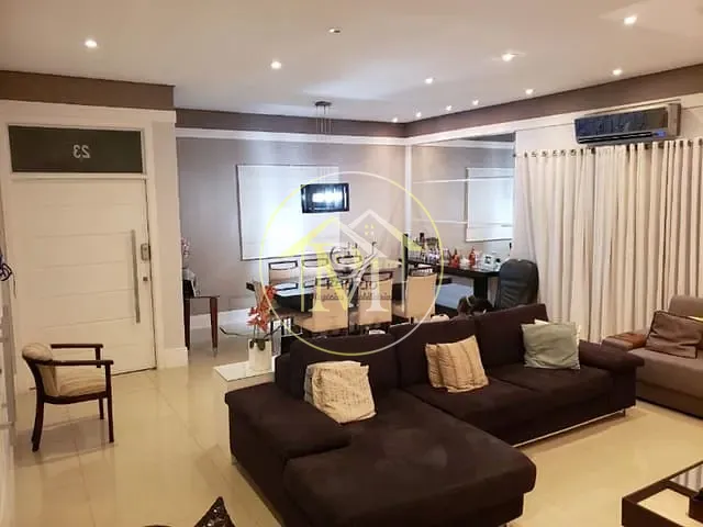 Casa com 410m² 4 quartos e 4 banheiros, à venda, no bairro Parque Esplanada em Votorantim