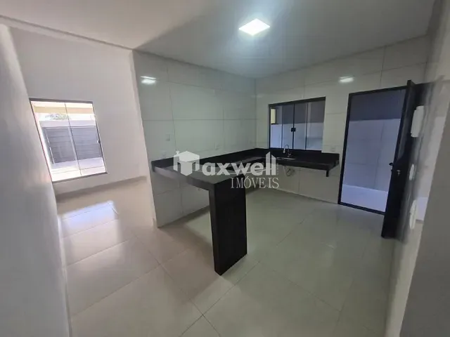 Casa com 180m² 3 quartos e 3 banheiros, à venda, no bairro Residencial Solar Central Park em Aparecida de Goiânia