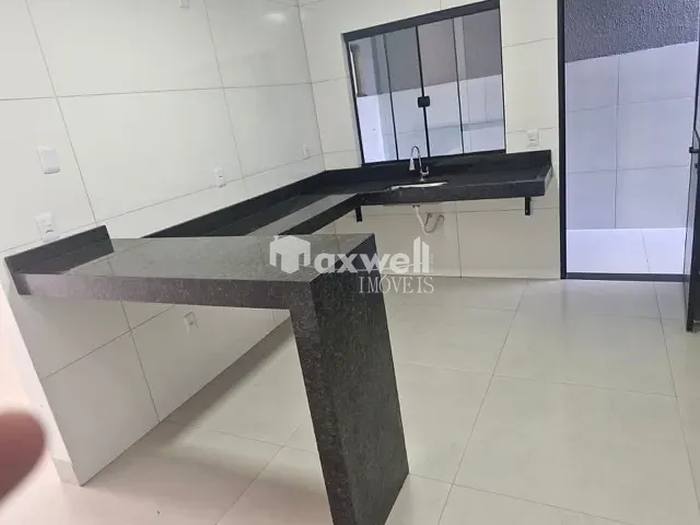 Casa com 180m² 3 quartos e 3 banheiros, à venda, no bairro Residencial Solar Central Park em Aparecida de Goiânia