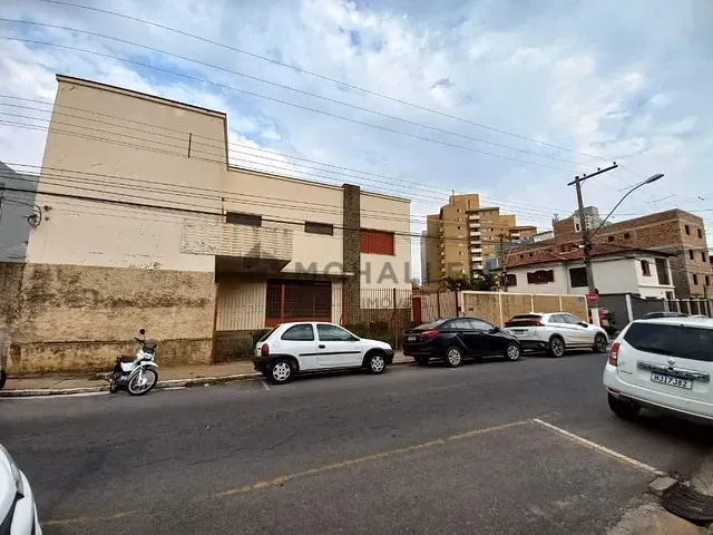 Casa com 572m², à venda, no bairro Varginha em Itajubá