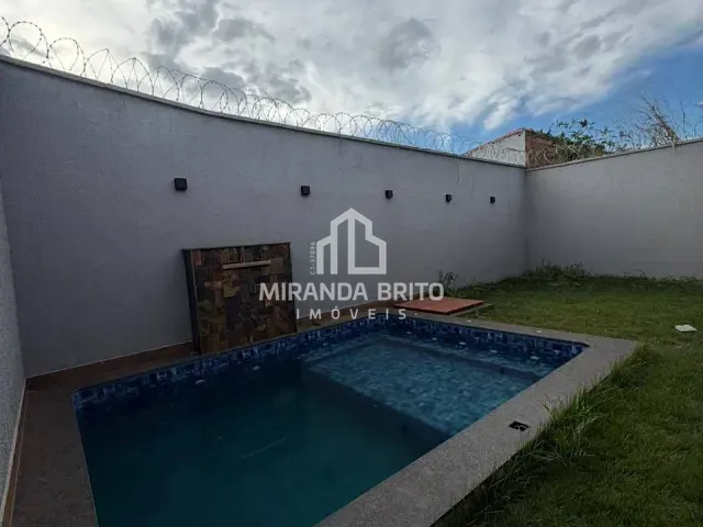Casa 3 quartos e 5 banheiros, à venda, no bairro Jardim Buriti Sereno em Aparecida de Goiânia