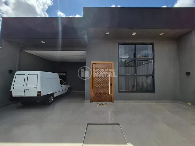 Casa 3 quartos e 3 banheiros, à venda, no bairro Jardim do Leste em Londrina