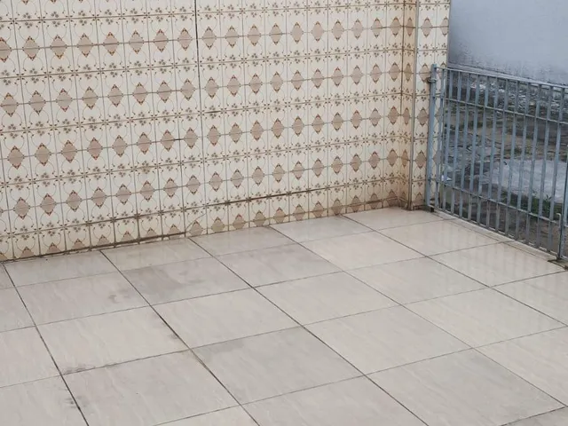 Casa com 120m² 2 quartos e 1 banheiro, à venda ou para alugar, no bairro Chácara Mafalda em São Paulo