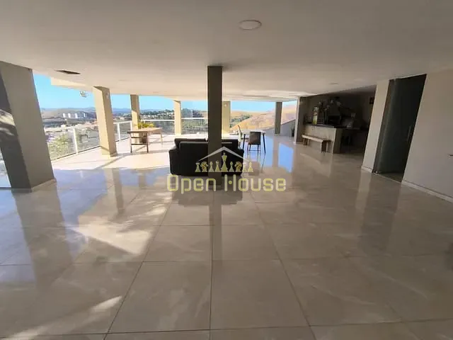 Casa 4 quartos e 3 banheiros, à venda, no bairro Jardim Amália em Volta Redonda