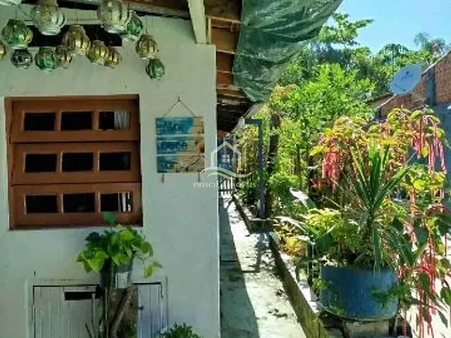 Casa com 300m² 3 quartos e 4 banheiros, à venda, no bairro Canto do Itaguá em Bertioga