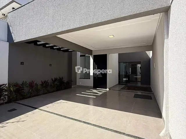 Casa com 150m² 3 quartos e 2 banheiros, à venda, no bairro Residencial Campos do Jordão em Anápolis