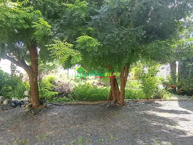 Casa com 513m² 8 quartos e 7 banheiros, à venda, no bairro Piçarreira em Teresina