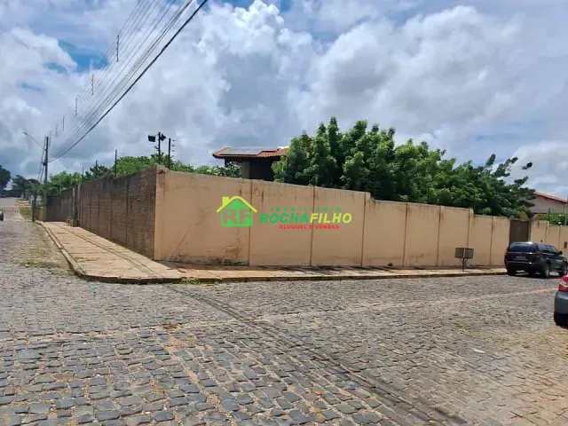 Casa com 513m² 8 quartos e 7 banheiros, à venda, no bairro Piçarreira em Teresina