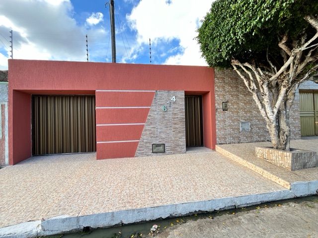 Casa com 300m² 3 quartos e 2 banheiros, para alugar, no bairro Primavera  em Arapiraca