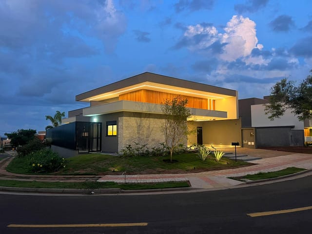 Casa com 433m² 4 quartos e 5 banheiros, à venda, no bairro Alphaville Campo Grande em Campo Grande