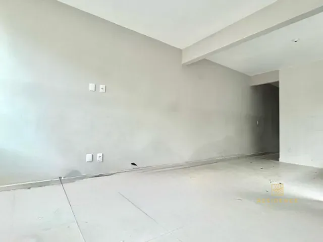 Casa 2 quartos e 1 banheiro, à venda, no bairro Califórnia da Barra em Barra do Piraí