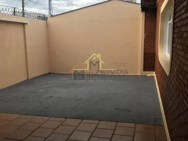 Casa com 250m² 4 quartos e 2 banheiros, à venda, no bairro Jardim Beatriz em São Carlos