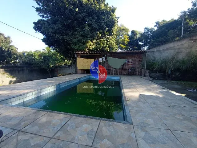 Casa com 720m² 5 quartos e 3 banheiros, à venda, no bairro Jardim da Paz (Praia de Mauá) em Magé