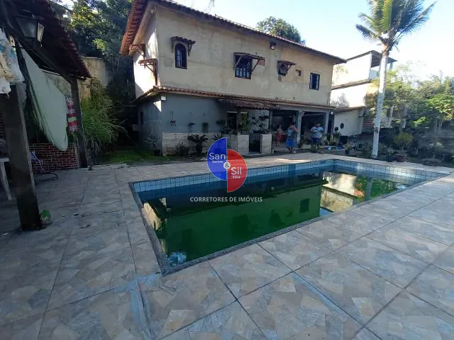 Casa com 720m² 5 quartos e 3 banheiros, à venda, no bairro Jardim da Paz (Praia de Mauá) em Magé