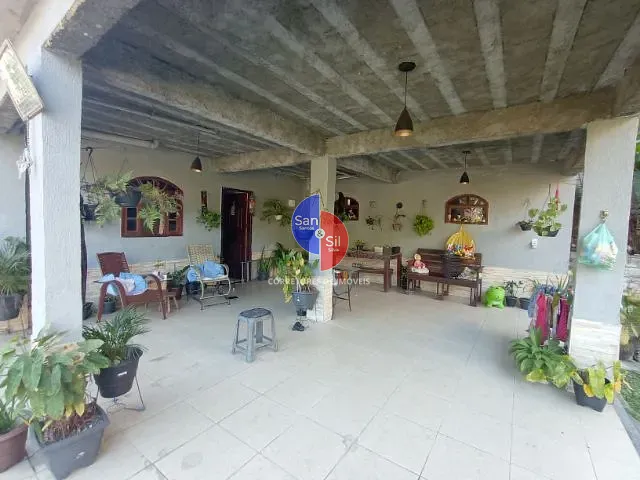 Casa com 720m² 5 quartos e 3 banheiros, à venda, no bairro Jardim da Paz (Praia de Mauá) em Magé