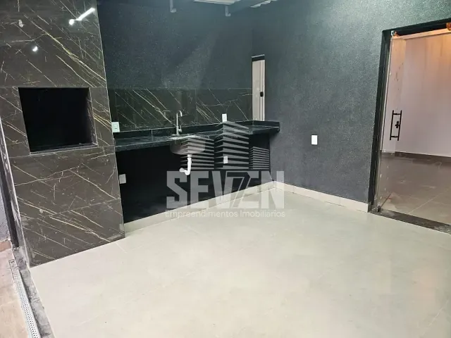 Casa com 180m² 2 quartos e 1 banheiro, à venda, no bairro Jardim Dona Lili em Bauru