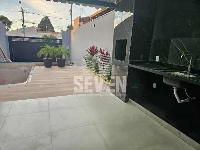 Casa com 180m² 2 quartos e 1 banheiro, à venda, no bairro Jardim Dona Lili em Bauru