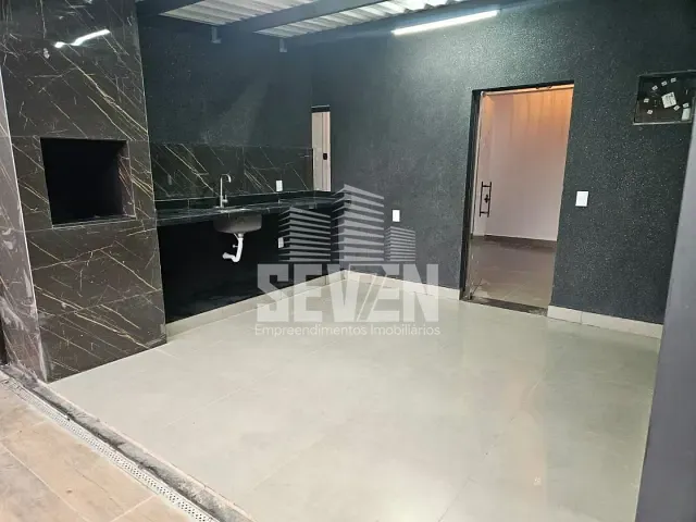 Casa com 180m² 2 quartos e 1 banheiro, à venda, no bairro Jardim Dona Lili em Bauru