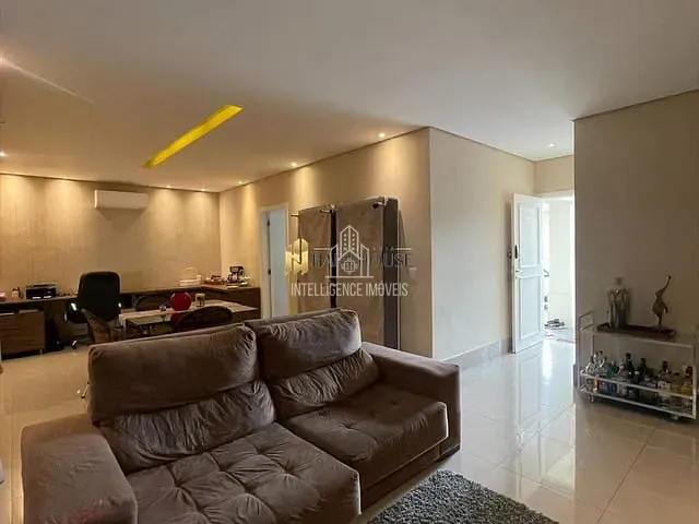 Casa com 258m² 3 quartos e 4 banheiros, à venda, no bairro Ribeirão do Lipa em Cuiabá
