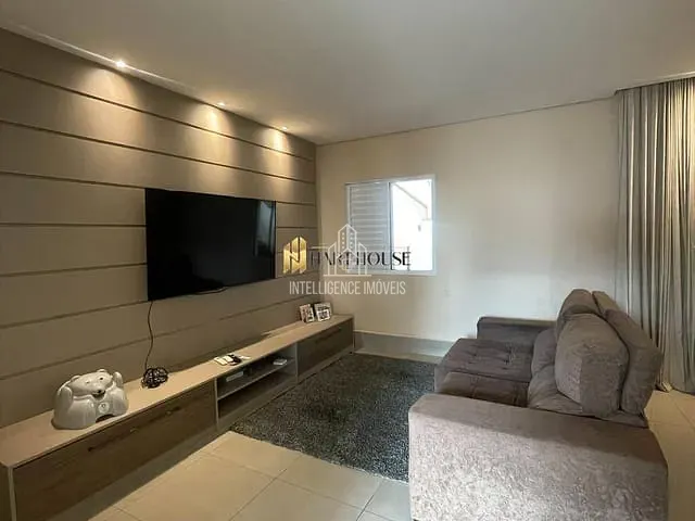 Casa com 258m² 3 quartos e 4 banheiros, à venda, no bairro Ribeirão do Lipa em Cuiabá