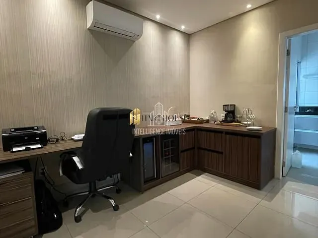 Casa com 258m² 3 quartos e 4 banheiros, à venda, no bairro Ribeirão do Lipa em Cuiabá