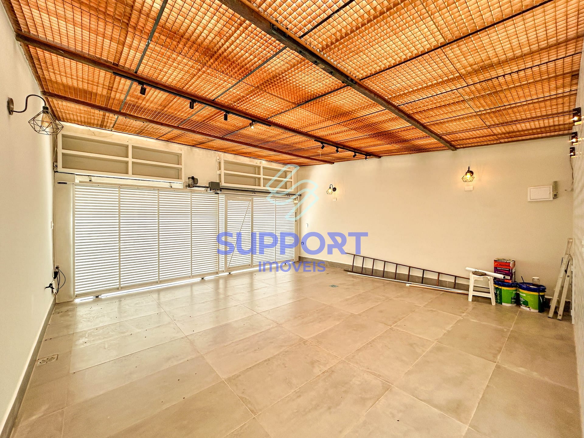 Casa à venda com 4 quartos, 230m² - Foto 5