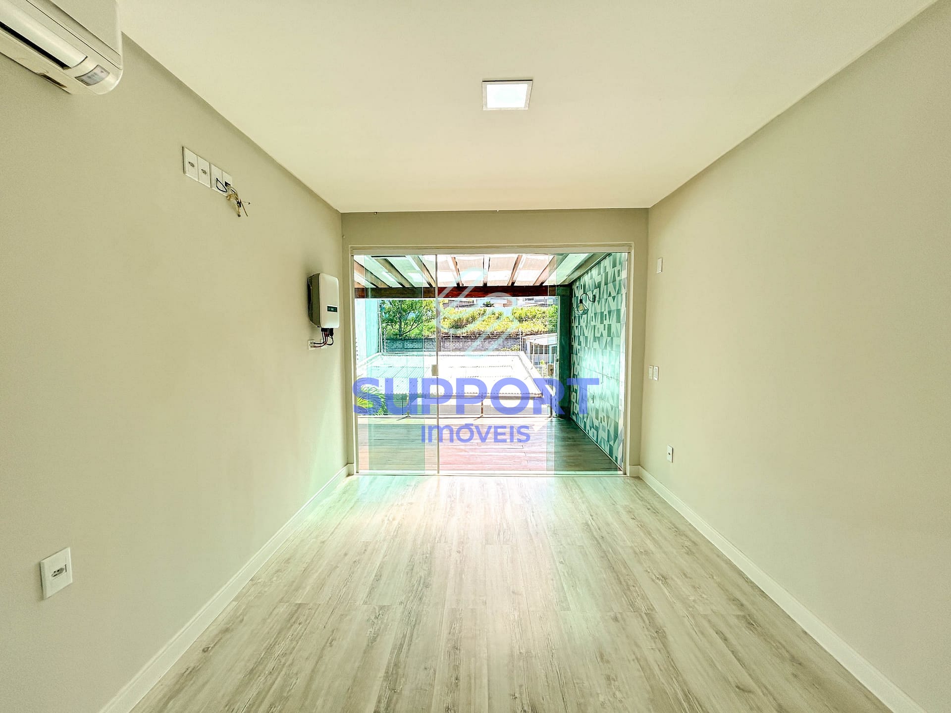 Casa à venda com 4 quartos, 230m² - Foto 35