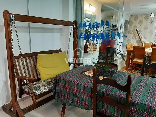 Casa com 192m², à venda, no bairro Centro em Taubaté