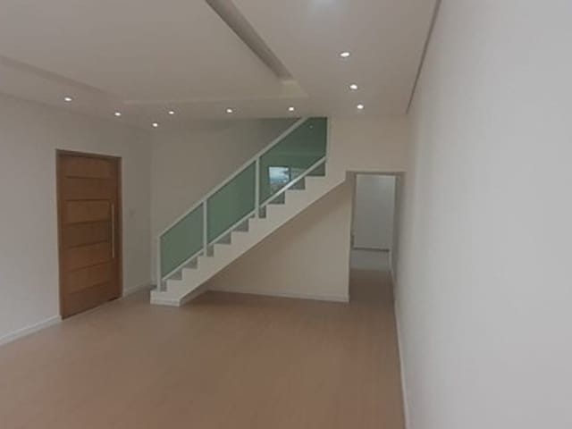 Casa com 160m² 3 quartos e 2 banheiros, à venda, no bairro Vila Monumento em São Paulo