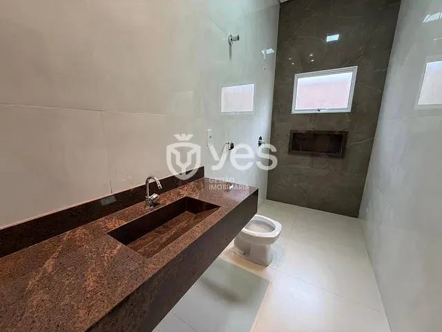 Casa 3 quartos e 2 banheiros, à venda, no bairro Jardim Europa em Araxá