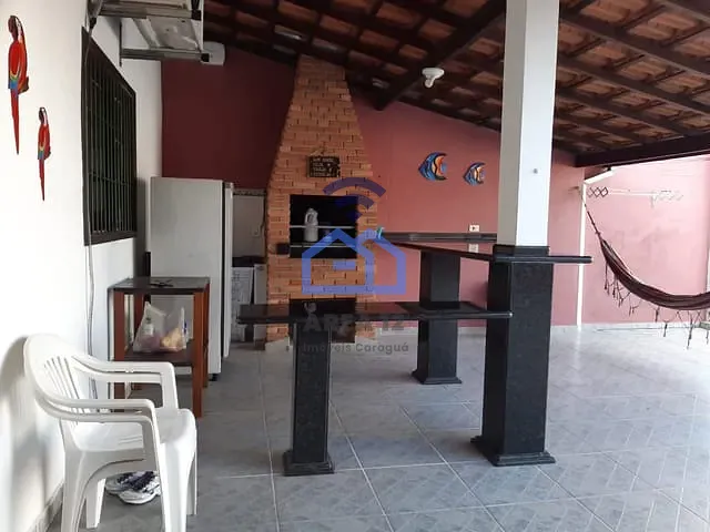 Casa com 320m² 3 quartos e 3 banheiros, à venda, no bairro Martim de Sá em Caraguatatuba