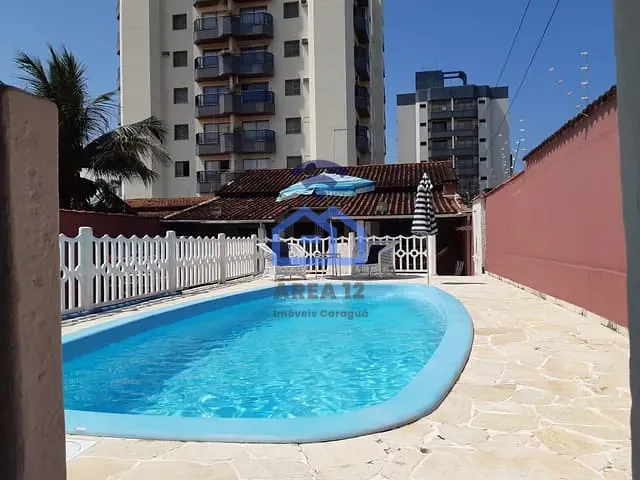 Casa com 320m² 3 quartos e 3 banheiros, à venda, no bairro Martim de Sá em Caraguatatuba
