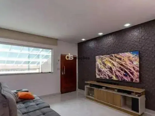 Casa 2 quartos e 2 banheiros, à venda, no bairro Parque Maria Domitila em São Paulo