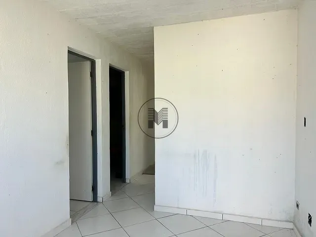 Casa com 150m² 2 quartos e 1 banheiro, à venda, no bairro Residencial Bosque das Quaresmeiras em Guaratinguetá
