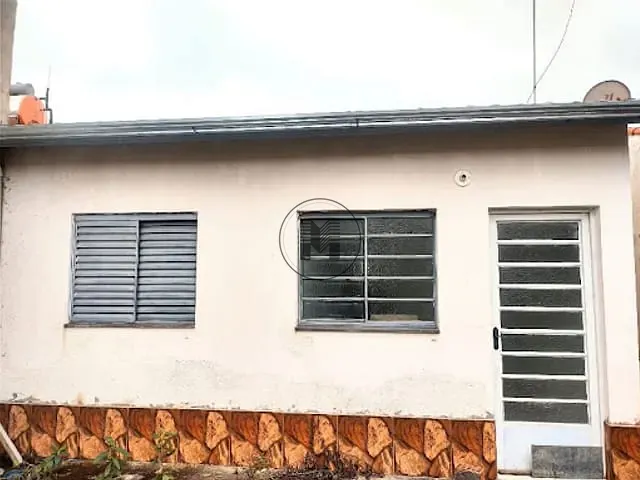 Casa com 150m² 2 quartos e 1 banheiro, à venda, no bairro Residencial Bosque das Quaresmeiras em Guaratinguetá