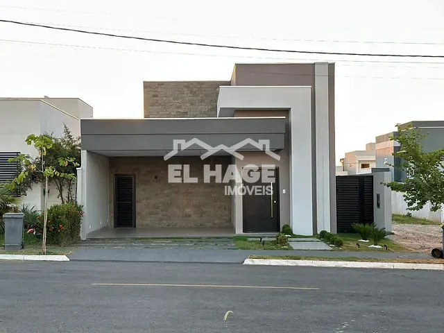 Casa com 250m² 3 quartos e 4 banheiros, à venda, no bairro Loteamento Salvador Costa Marques em Cuiabá