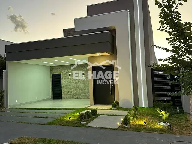 Casa com 250m² 3 quartos e 4 banheiros, à venda, no bairro Loteamento Salvador Costa Marques em Cuiabá