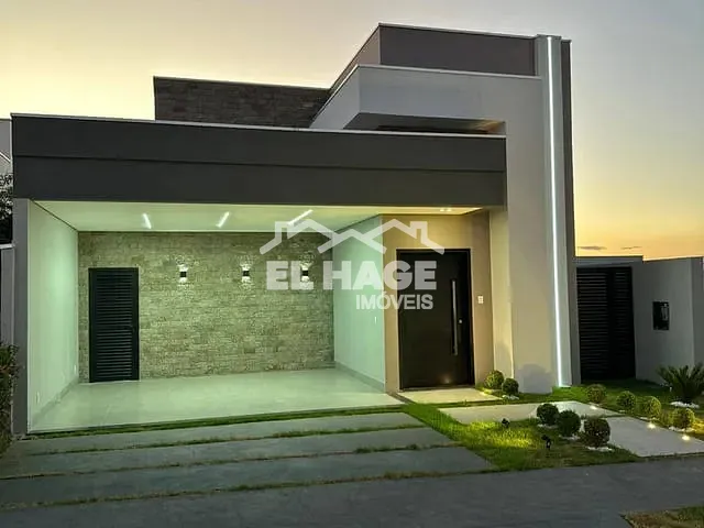 Casa com 250m² 3 quartos e 4 banheiros, à venda, no bairro Loteamento Salvador Costa Marques em Cuiabá