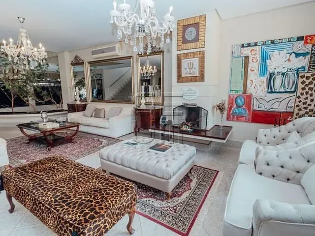 Casa com 360m² 3 quartos e 5 banheiros, à venda ou para alugar, no bairro Terras de Santana II em Londrina