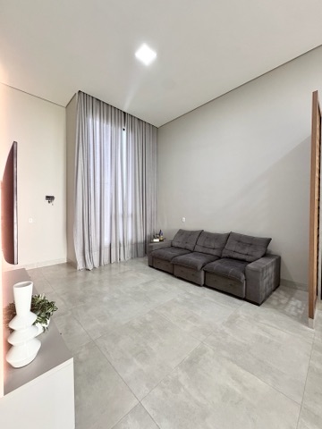 Casa com 265m² 2 quartos e 2 banheiros, à venda, no bairro Montserrat em Nova Mutum