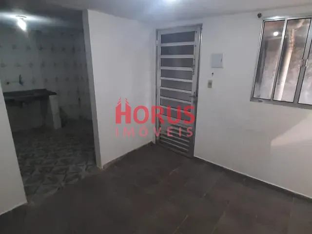 Casa com 50m² 1 quarto e 1 banheiro, para alugar, no bairro Sítio do Morro em São Paulo