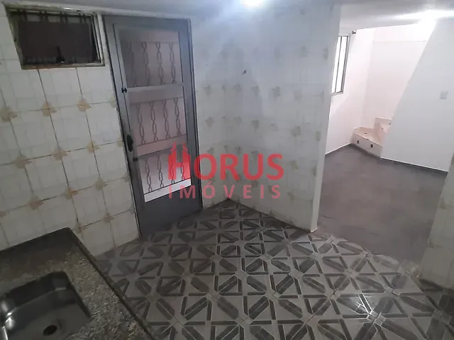 Casa com 50m² 1 quarto e 1 banheiro, para alugar, no bairro Sítio do Morro em São Paulo