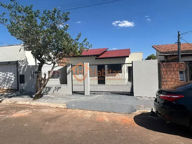 Casa com 200m² 2 quartos e 1 banheiro, à venda, no bairro Pinheiros III em Sorriso