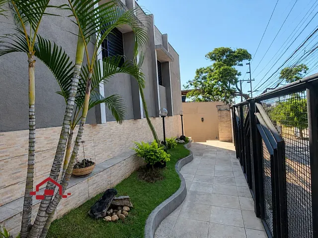 Casa 4 quartos e 3 banheiros, à venda, no bairro Padre Eustáquio em Belo Horizonte