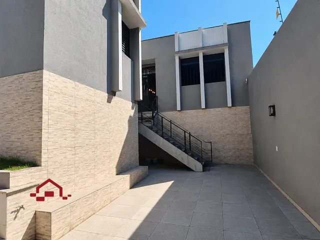 Casa 4 quartos e 3 banheiros, à venda, no bairro Padre Eustáquio em Belo Horizonte