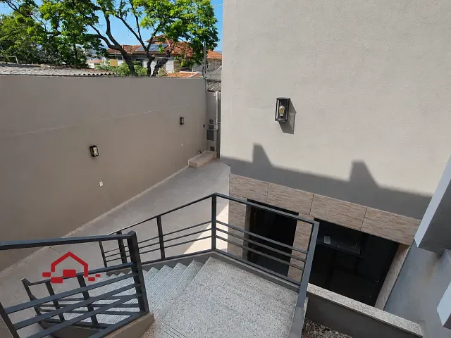 Casa 4 quartos e 3 banheiros, à venda, no bairro Padre Eustáquio em Belo Horizonte